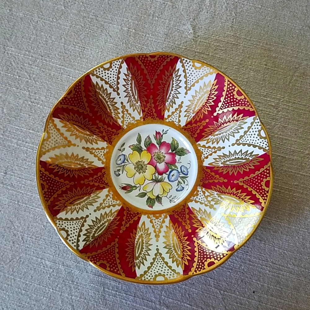 Paragon Saucer